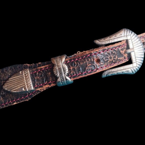 Vintage Women's Cowgirl Belt 25 26 Tex Tan USA Silver Heart 1970's Western Hippy - Picture 8 of 8